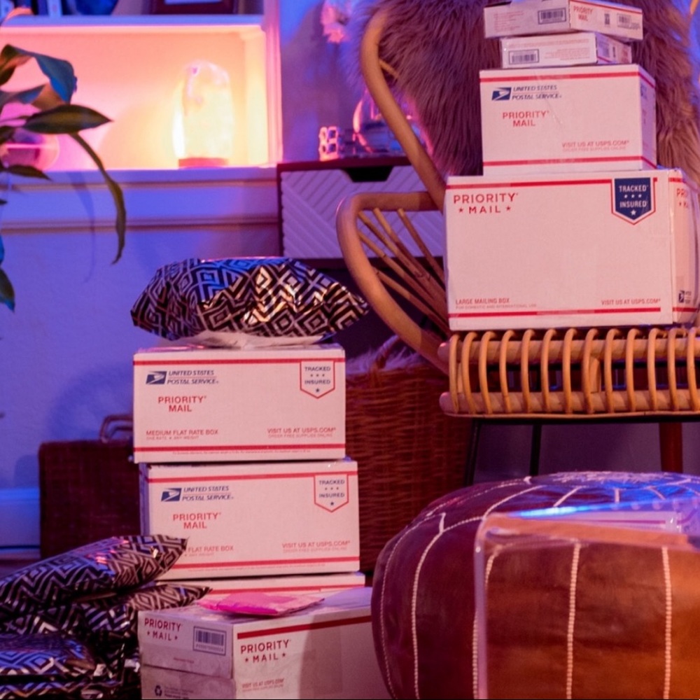 MYSTERY BUNDLE 5 for 50 and pick one of the items!